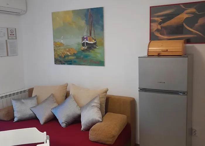 Apartment Dean